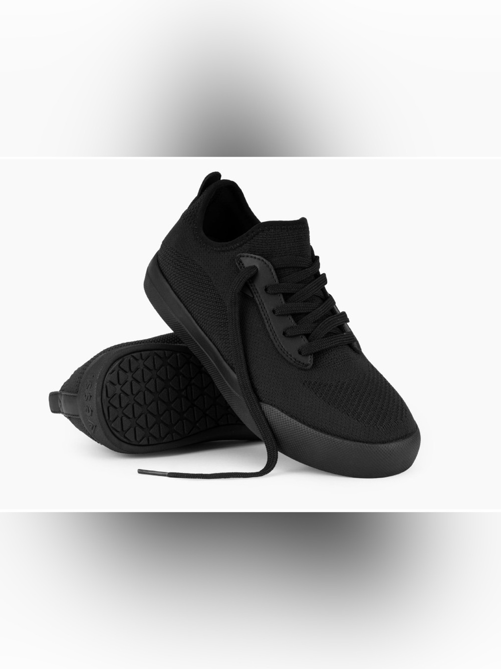 Vessi Weekend Classic Sneakers Space Black Size 7